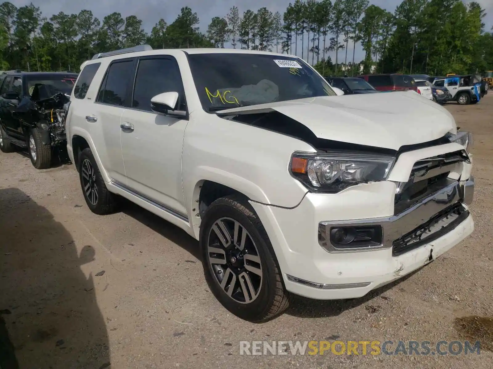 1 Photograph of a damaged car JTEBU5JR0L5816572 TOYOTA 4RUNNER 2020