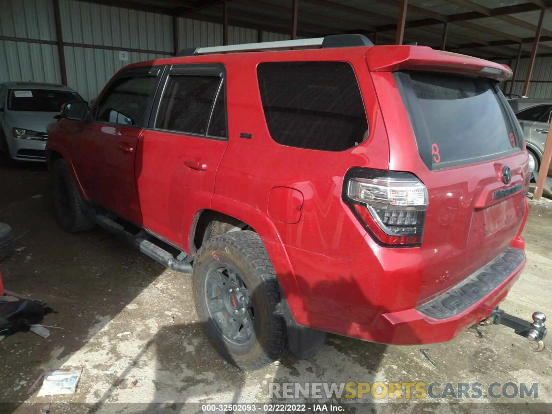 3 Фотография поврежденного автомобиля JTEBU5JR0L5820511 TOYOTA 4RUNNER 2020