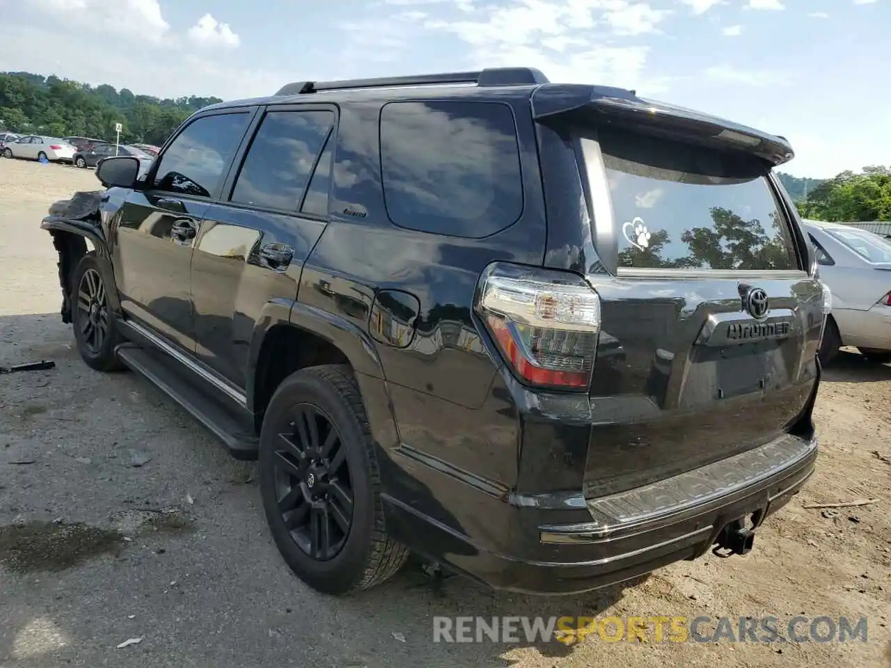 3 Photograph of a damaged car JTEBU5JR0L5831220 TOYOTA 4RUNNER 2020