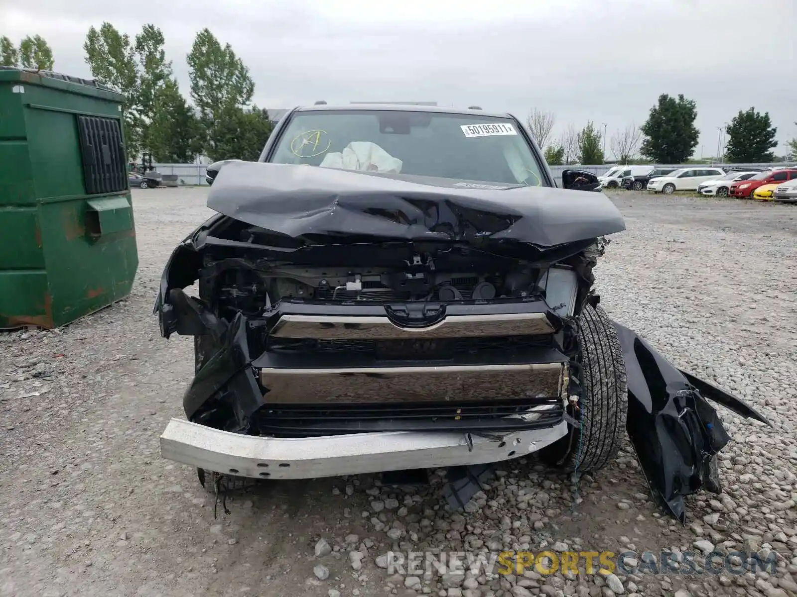 9 Photograph of a damaged car JTEBU5JR1L5746760 TOYOTA 4RUNNER 2020