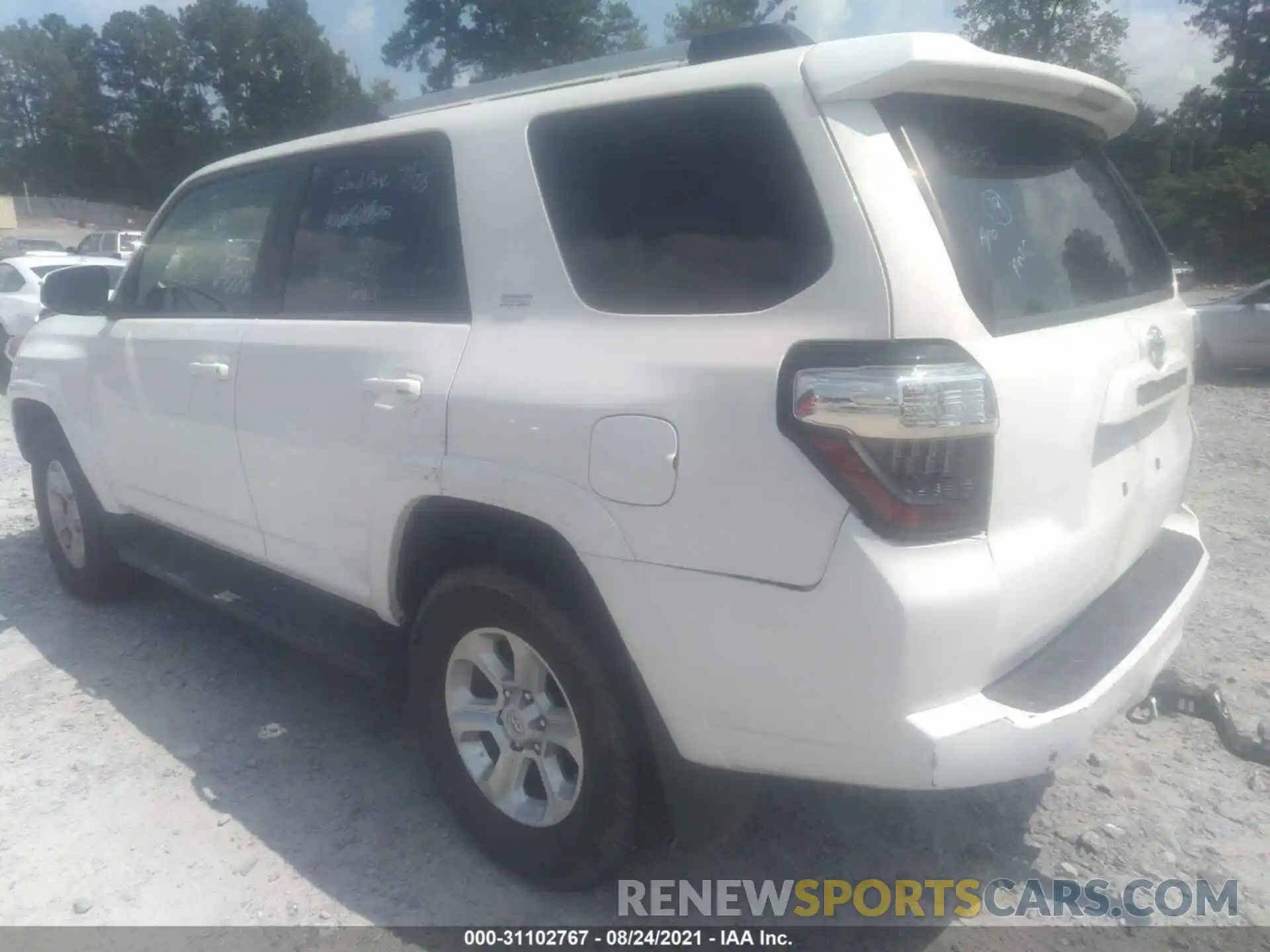 6 Photograph of a damaged car JTEBU5JR1L5751845 TOYOTA 4RUNNER 2020