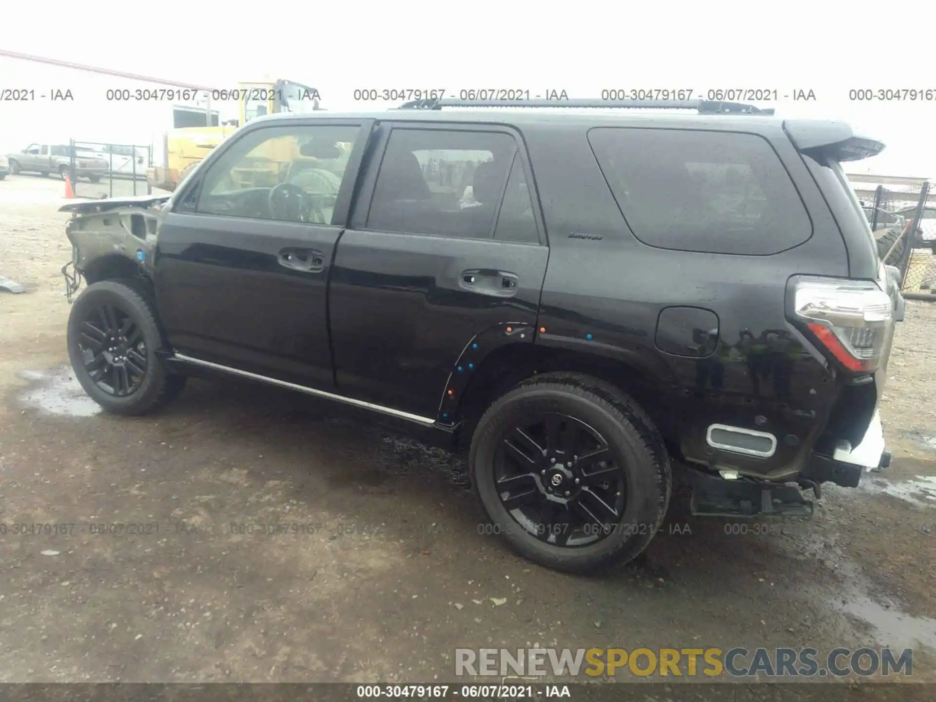 3 Фотография поврежденного автомобиля JTEBU5JR1L5753935 TOYOTA 4RUNNER 2020