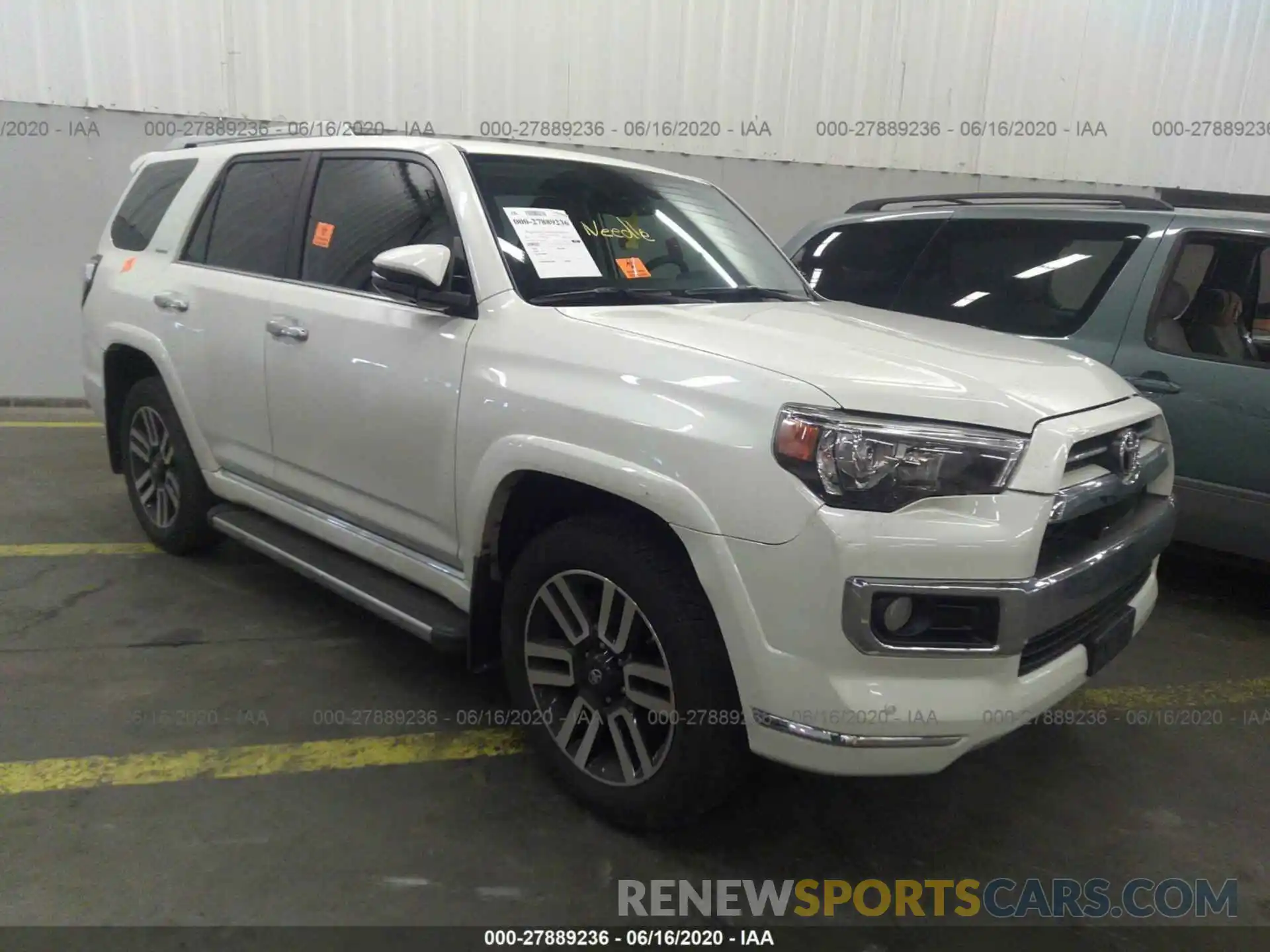 1 Photograph of a damaged car JTEBU5JR1L5754759 TOYOTA 4RUNNER 2020