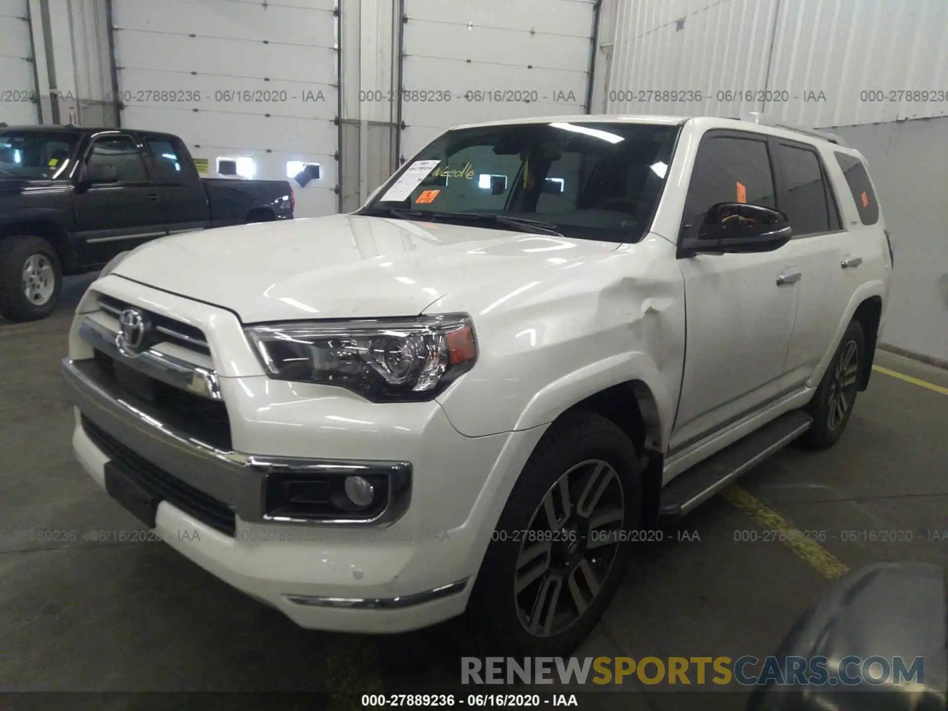 2 Photograph of a damaged car JTEBU5JR1L5754759 TOYOTA 4RUNNER 2020