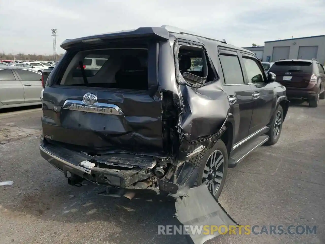 4 Photograph of a damaged car JTEBU5JR1L5755684 TOYOTA 4RUNNER 2020