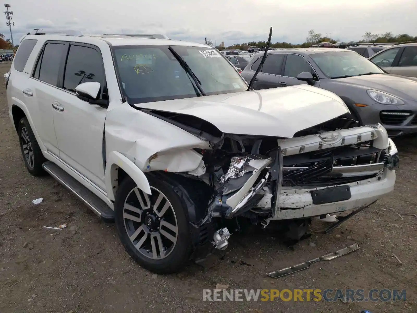 1 Photograph of a damaged car JTEBU5JR1L5757158 TOYOTA 4RUNNER 2020