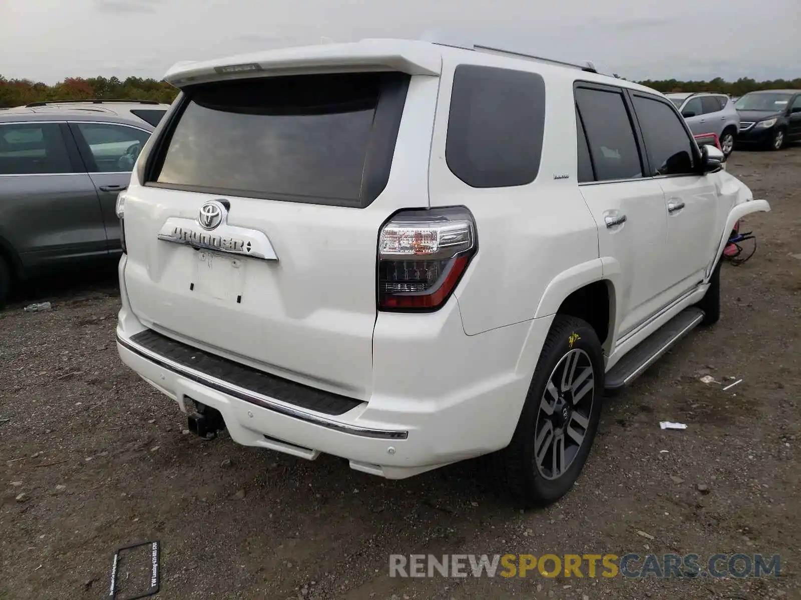 4 Фотография поврежденного автомобиля JTEBU5JR1L5757158 TOYOTA 4RUNNER 2020