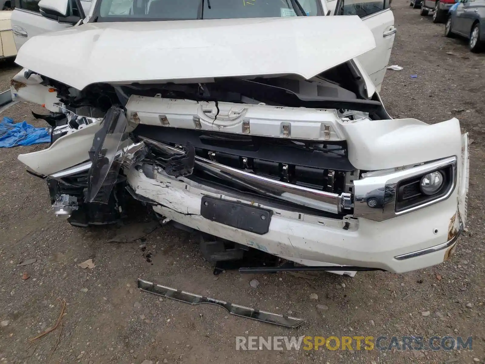 7 Photograph of a damaged car JTEBU5JR1L5757158 TOYOTA 4RUNNER 2020