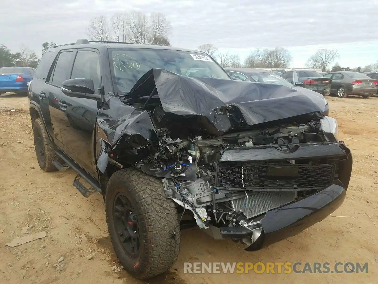 1 Photograph of a damaged car JTEBU5JR1L5757466 TOYOTA 4RUNNER 2020