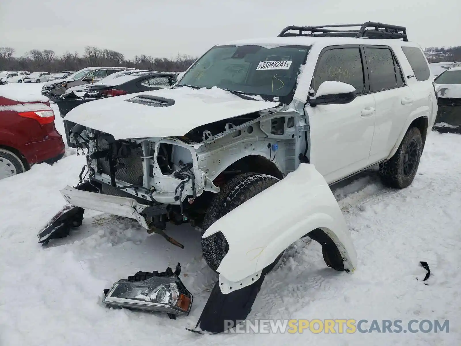 2 Photograph of a damaged car JTEBU5JR1L5768337 TOYOTA 4RUNNER 2020