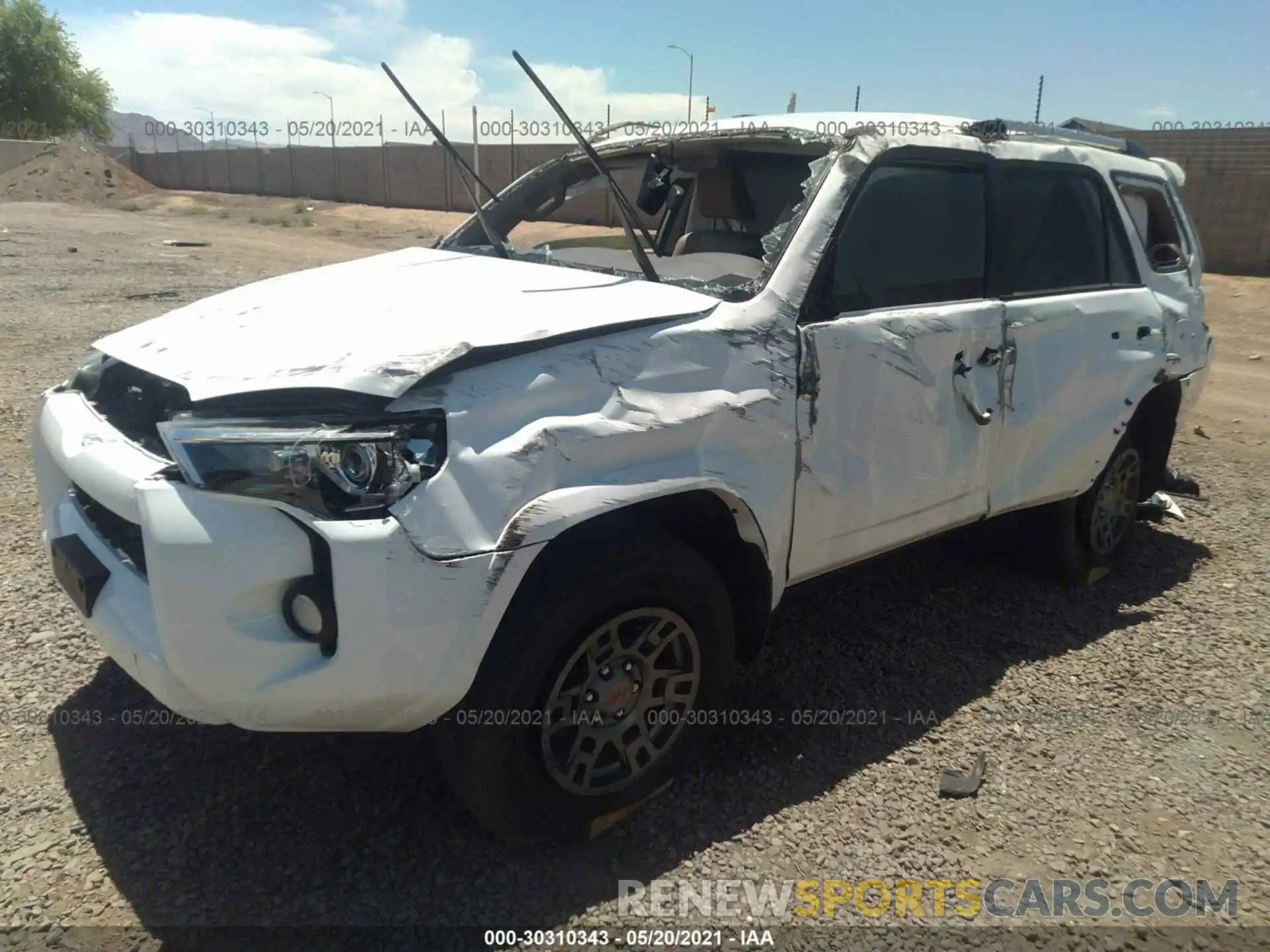 2 Фотография поврежденного автомобиля JTEBU5JR1L5776793 TOYOTA 4RUNNER 2020