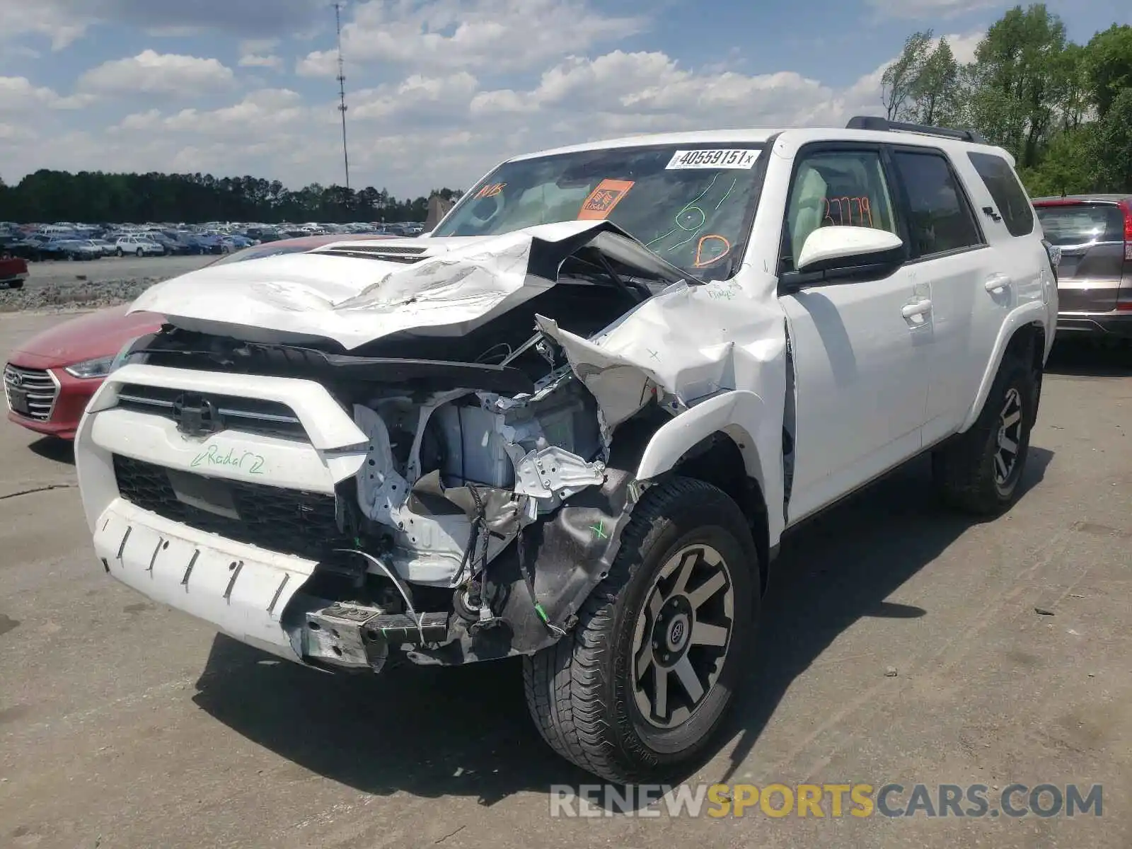 2 Photograph of a damaged car JTEBU5JR1L5784988 TOYOTA 4RUNNER 2020