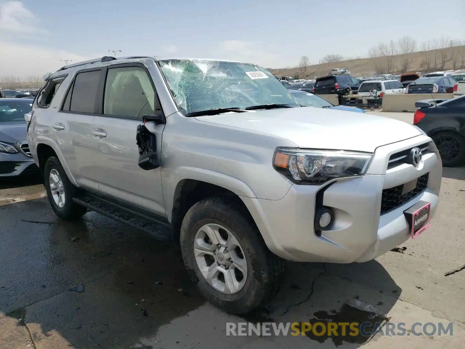 1 Photograph of a damaged car JTEBU5JR1L5792444 TOYOTA 4RUNNER 2020