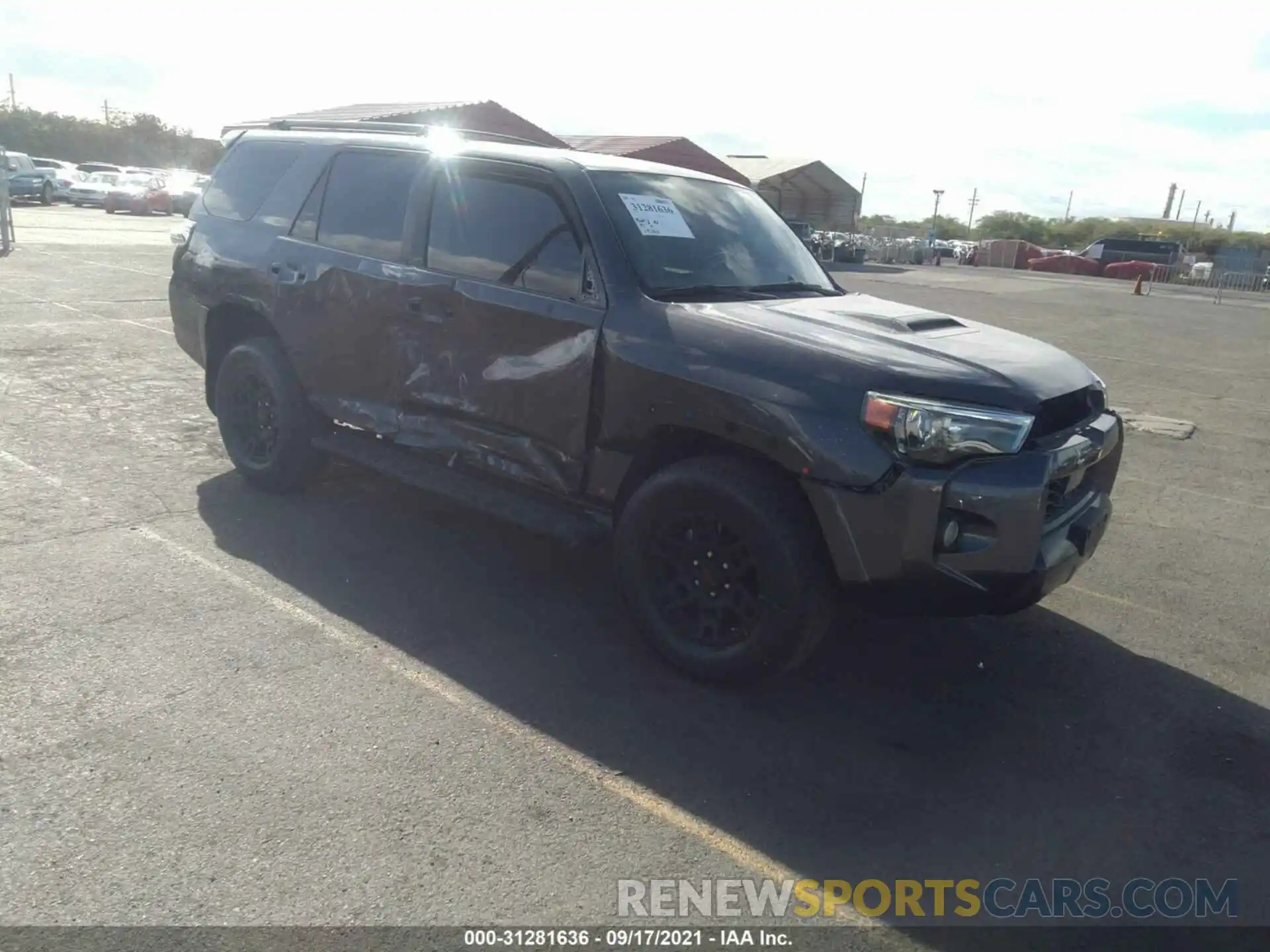 1 Photograph of a damaged car JTEBU5JR1L5799751 TOYOTA 4RUNNER 2020