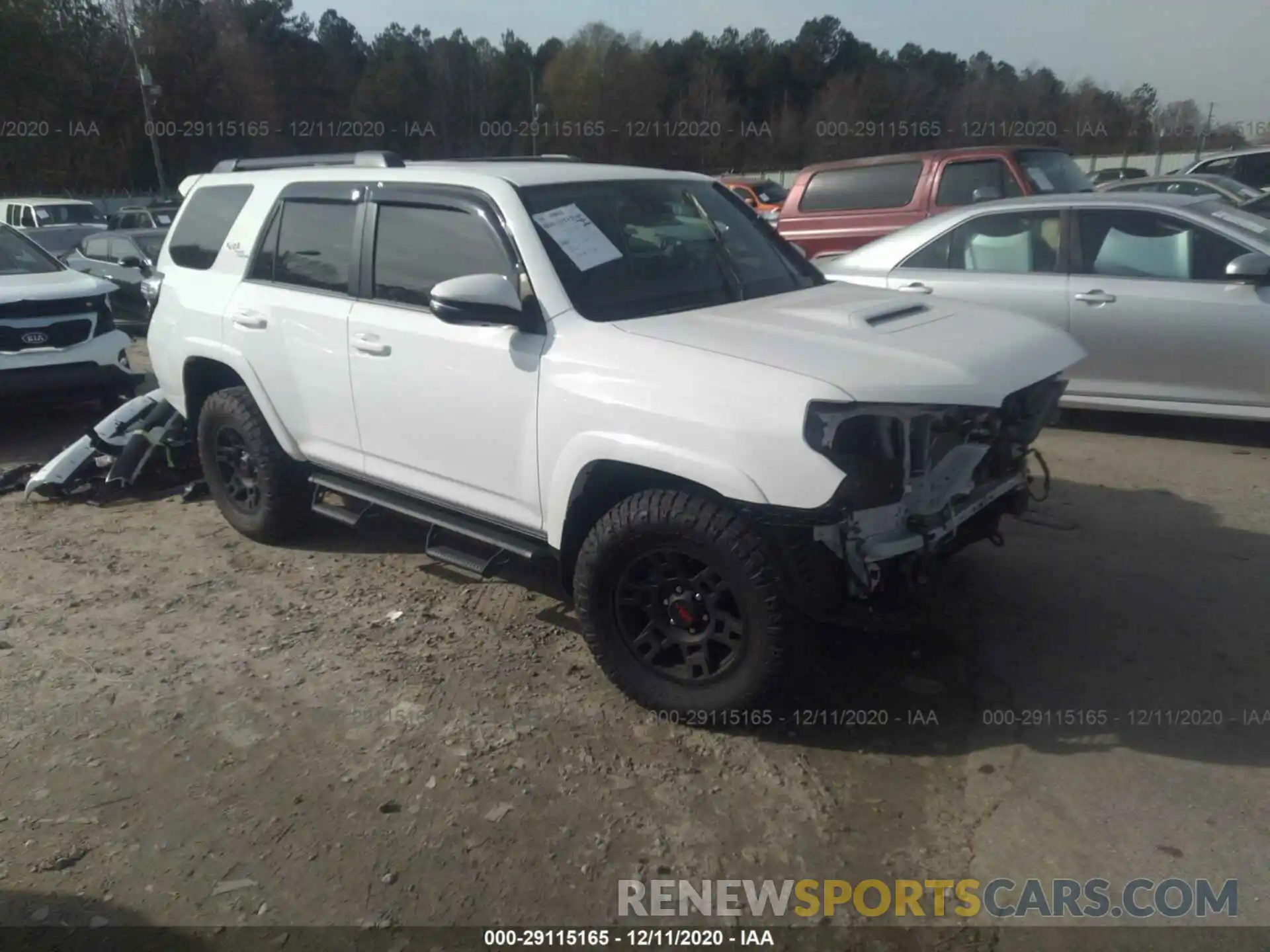 1 Фотография поврежденного автомобиля JTEBU5JR1L5799779 TOYOTA 4RUNNER 2020