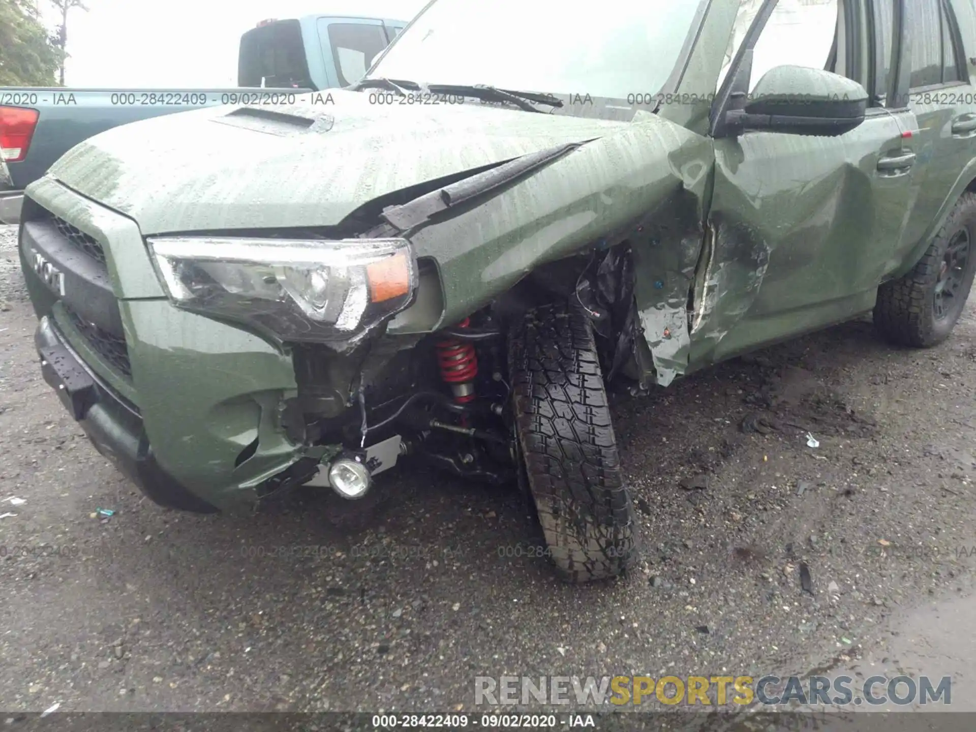 6 Photograph of a damaged car JTEBU5JR1L5802311 TOYOTA 4RUNNER 2020