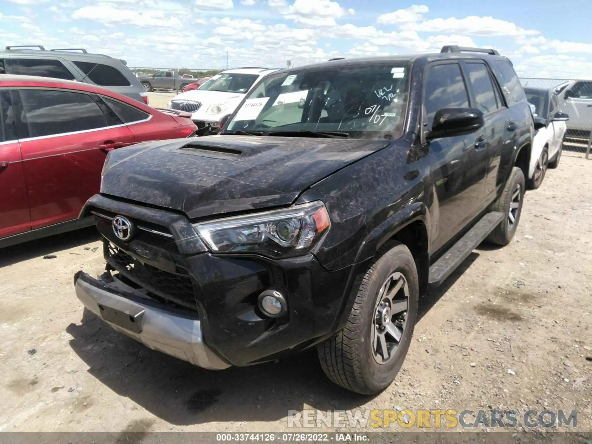 2 Photograph of a damaged car JTEBU5JR1L5802938 TOYOTA 4RUNNER 2020