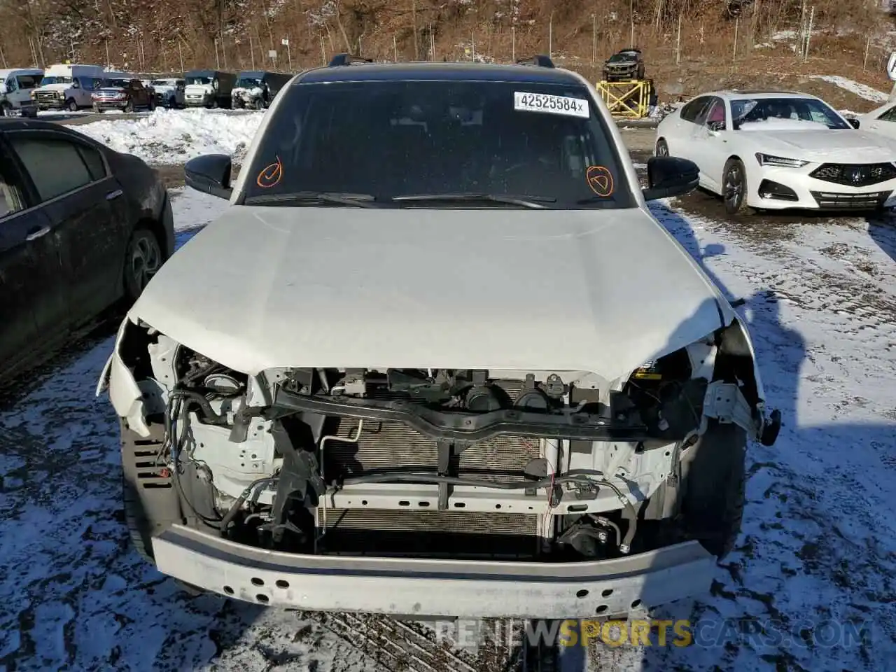 5 Photograph of a damaged car JTEBU5JR1L5804270 TOYOTA 4RUNNER 2020