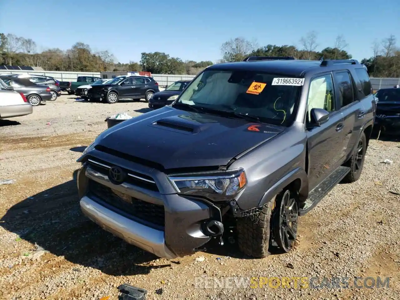 2 Photograph of a damaged car JTEBU5JR1L5804804 TOYOTA 4RUNNER 2020