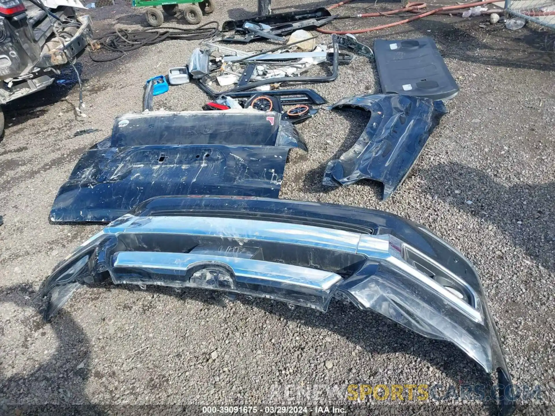 12 Фотография поврежденного автомобиля JTEBU5JR1L5807606 TOYOTA 4RUNNER 2020