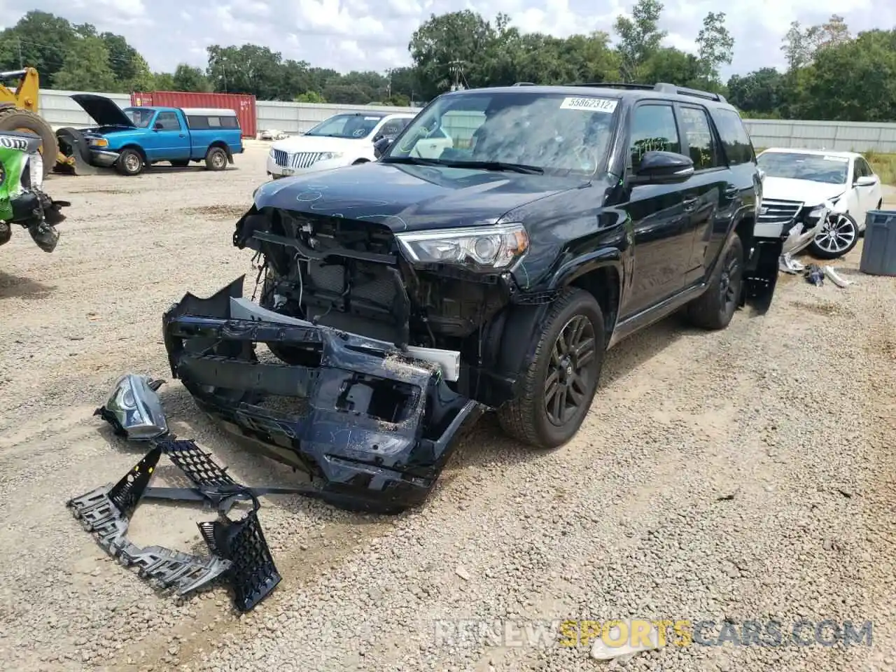 2 Photograph of a damaged car JTEBU5JR1L5817357 TOYOTA 4RUNNER 2020