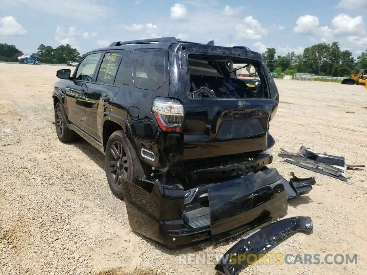 3 Photograph of a damaged car JTEBU5JR1L5817357 TOYOTA 4RUNNER 2020