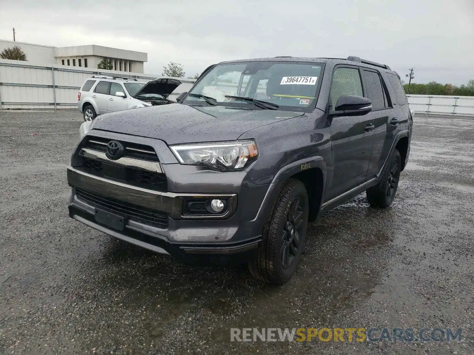 2 Photograph of a damaged car JTEBU5JR1L5820727 TOYOTA 4RUNNER 2020