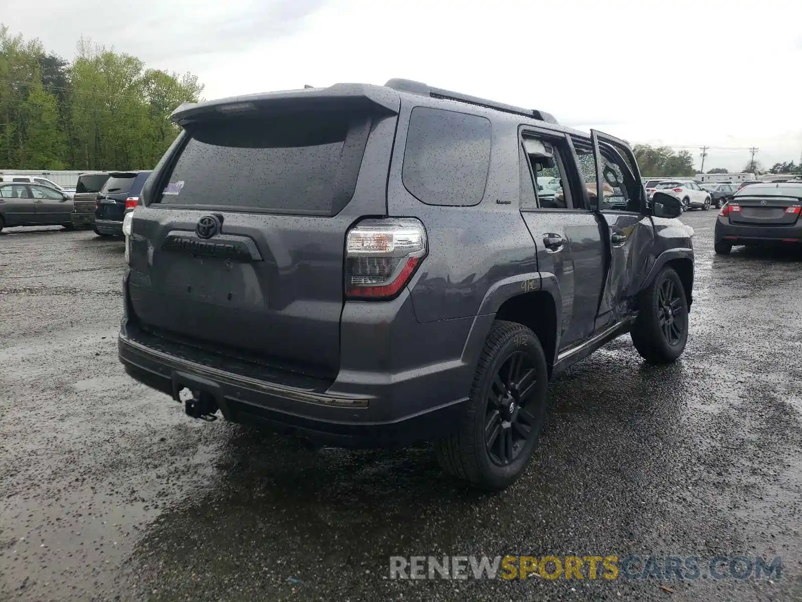 4 Photograph of a damaged car JTEBU5JR1L5820727 TOYOTA 4RUNNER 2020