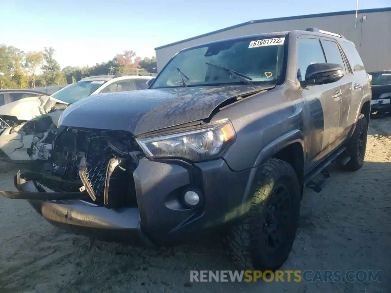 2 Photograph of a damaged car JTEBU5JR1L5829217 TOYOTA 4RUNNER 2020