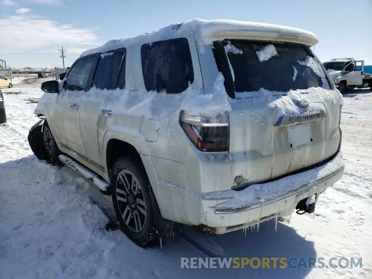 3 Photograph of a damaged car JTEBU5JR1L5832408 TOYOTA 4RUNNER 2020