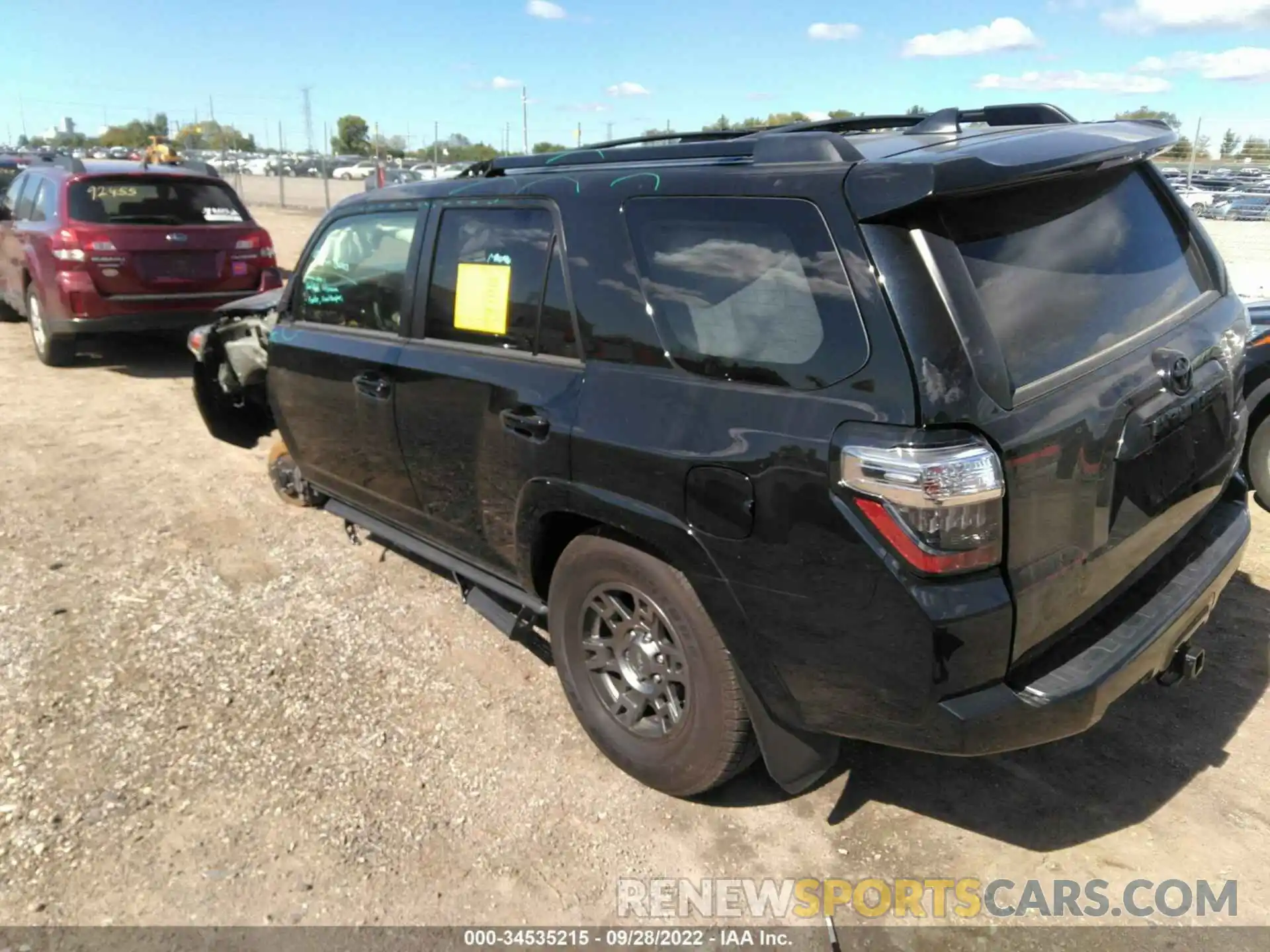 3 Фотография поврежденного автомобиля JTEBU5JR1L5836295 TOYOTA 4RUNNER 2020