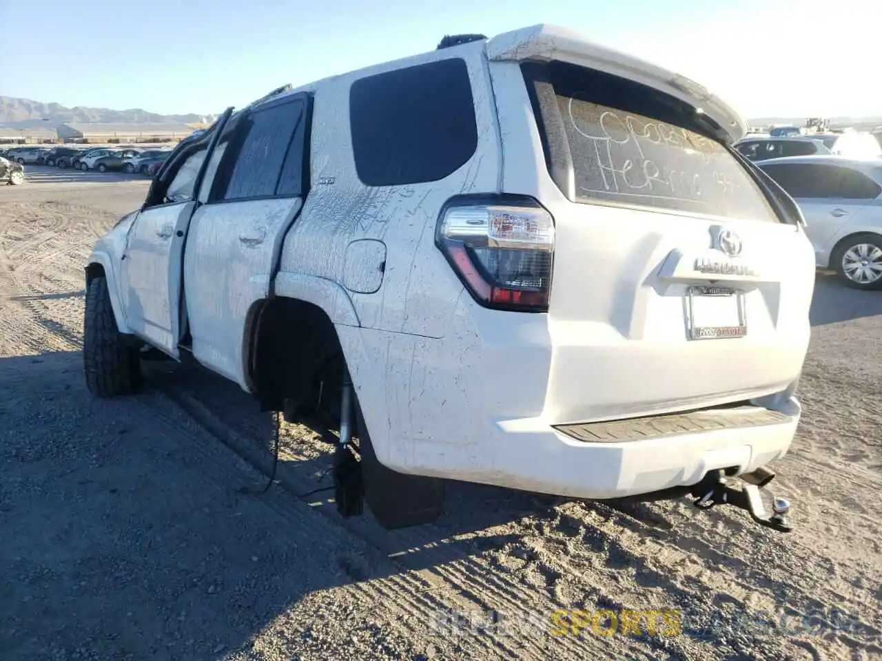 3 Photograph of a damaged car JTEBU5JR2L5742362 TOYOTA 4RUNNER 2020