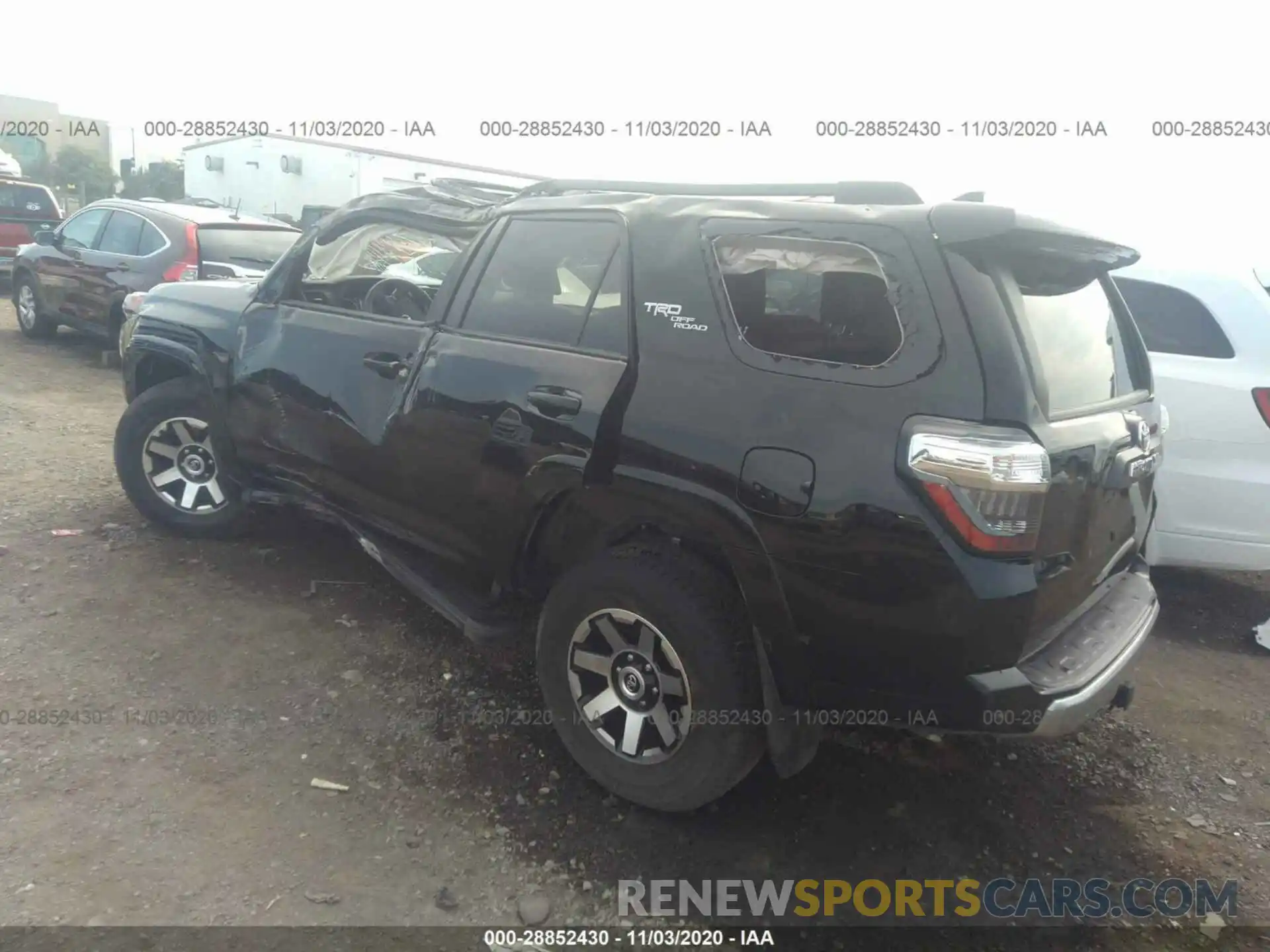 3 Photograph of a damaged car JTEBU5JR2L5760215 TOYOTA 4RUNNER 2020