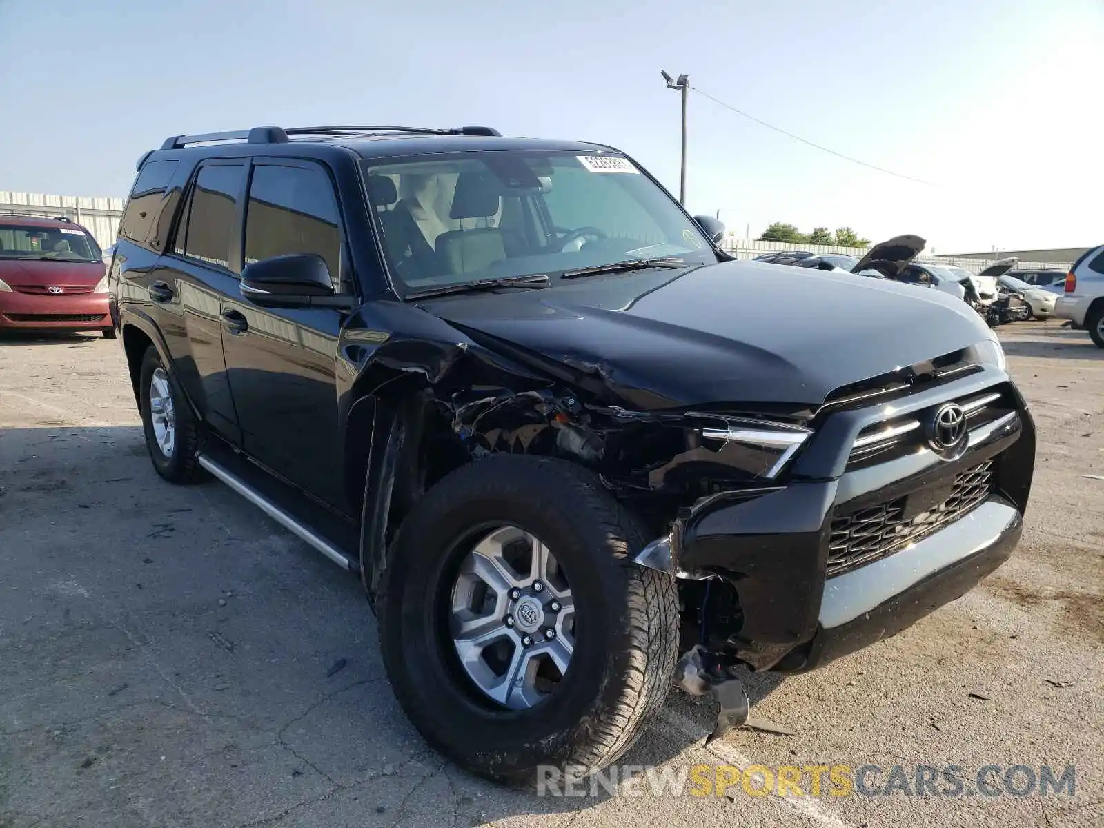 1 Photograph of a damaged car JTEBU5JR2L5768699 TOYOTA 4RUNNER 2020