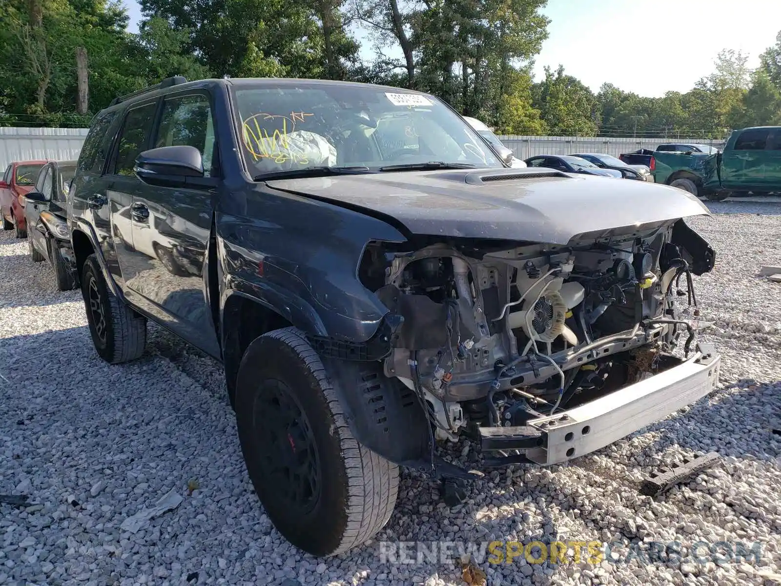 1 Photograph of a damaged car JTEBU5JR2L5771361 TOYOTA 4RUNNER 2020