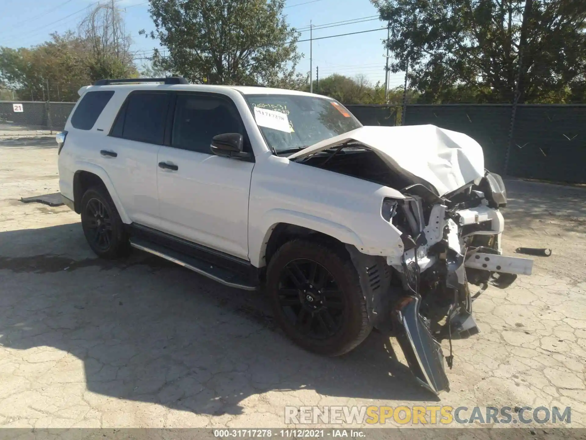 1 Photograph of a damaged car JTEBU5JR2L5772154 TOYOTA 4RUNNER 2020