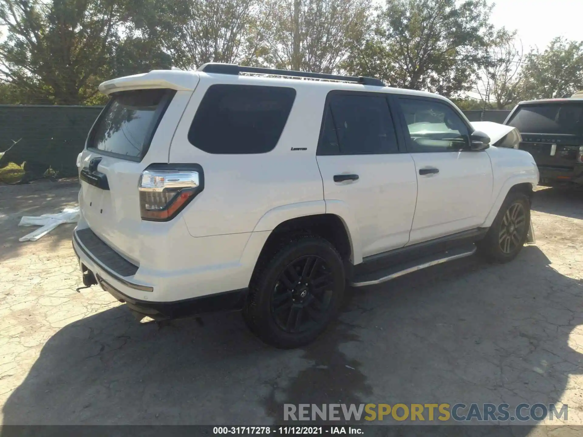 4 Фотография поврежденного автомобиля JTEBU5JR2L5772154 TOYOTA 4RUNNER 2020