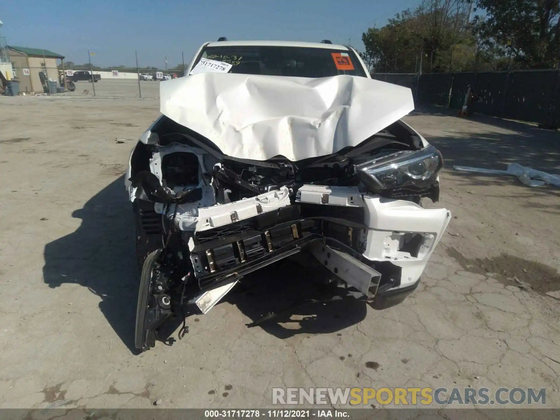 6 Photograph of a damaged car JTEBU5JR2L5772154 TOYOTA 4RUNNER 2020