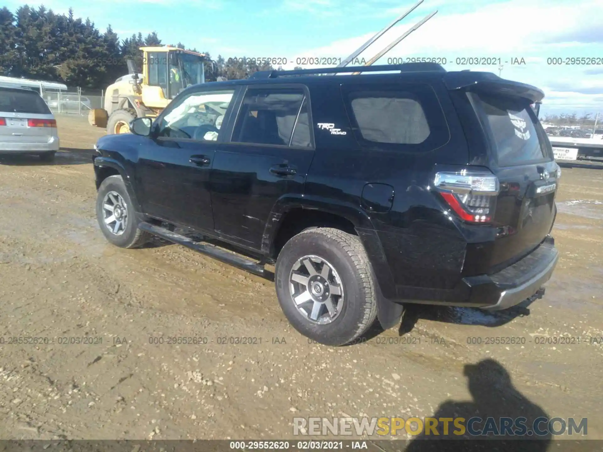 3 Фотография поврежденного автомобиля JTEBU5JR2L5773398 TOYOTA 4RUNNER 2020