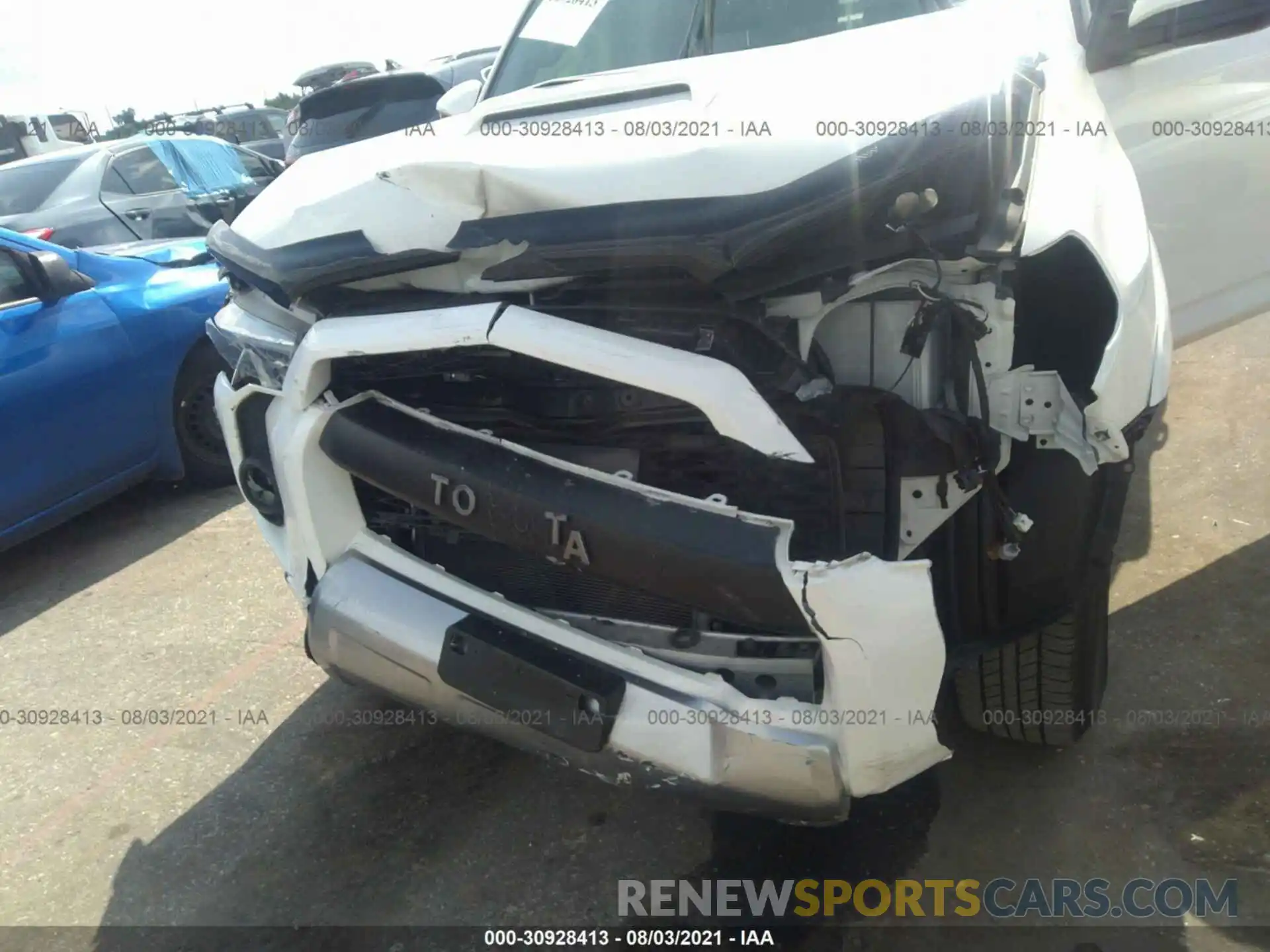 6 Photograph of a damaged car JTEBU5JR2L5777855 TOYOTA 4RUNNER 2020