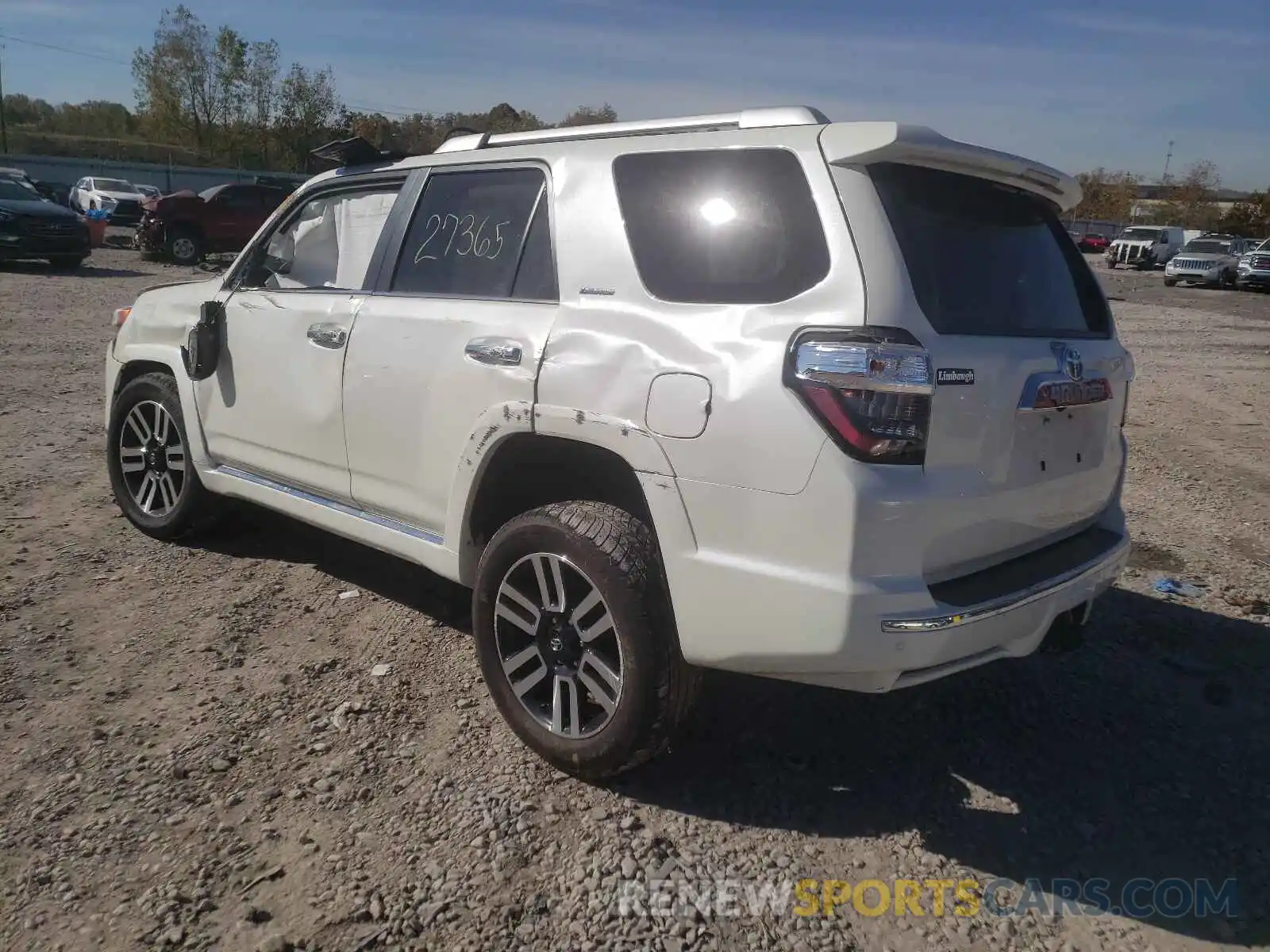 3 Photograph of a damaged car JTEBU5JR2L5779024 TOYOTA 4RUNNER 2020