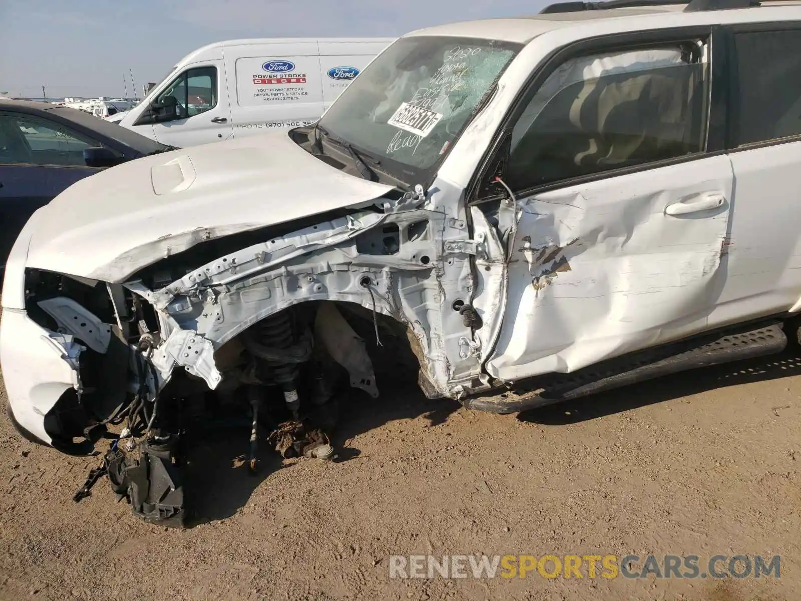 9 Photograph of a damaged car JTEBU5JR2L5779931 TOYOTA 4RUNNER 2020