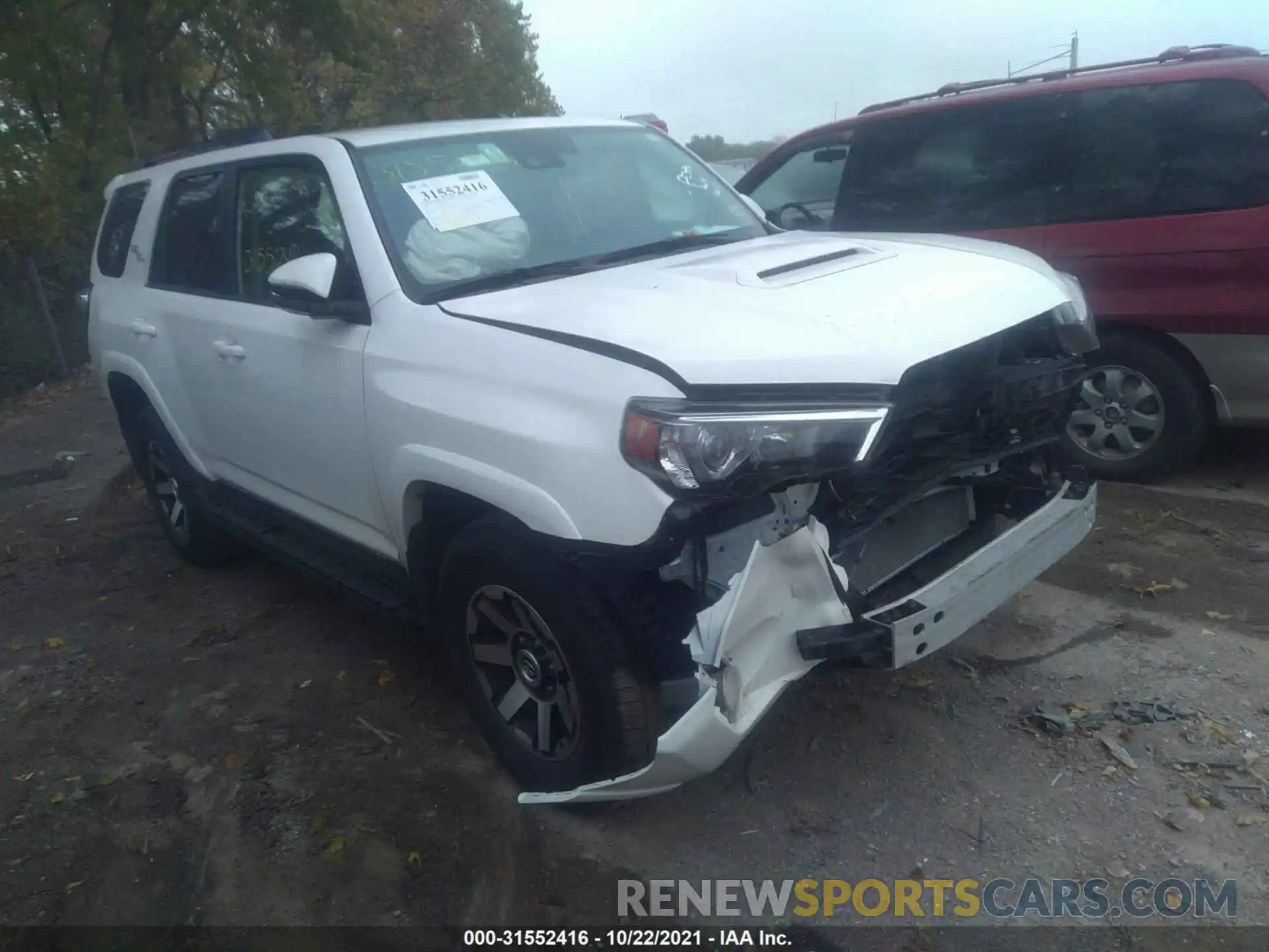 1 Photograph of a damaged car JTEBU5JR2L5784014 TOYOTA 4RUNNER 2020