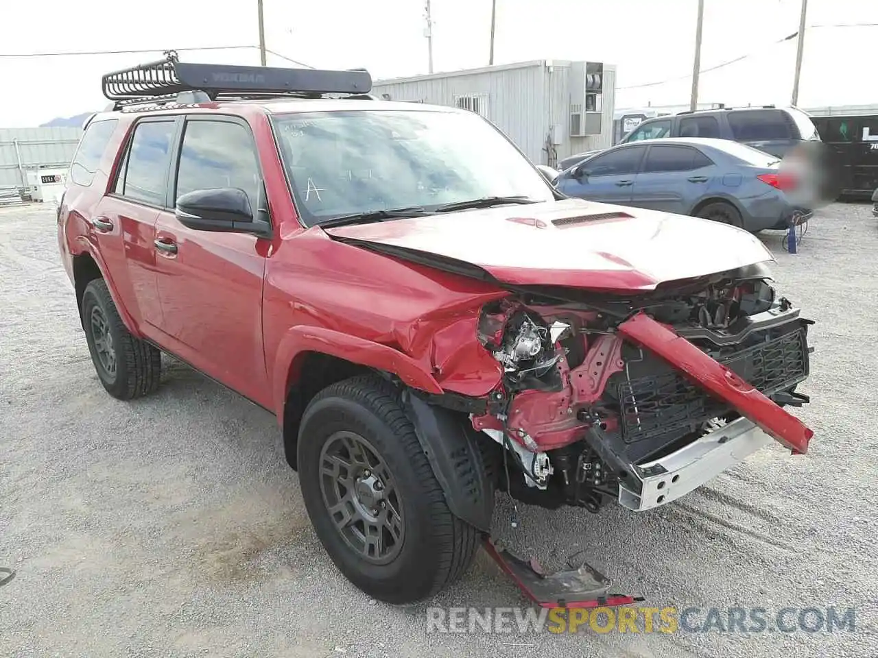 1 Photograph of a damaged car JTEBU5JR2L5786832 TOYOTA 4RUNNER 2020