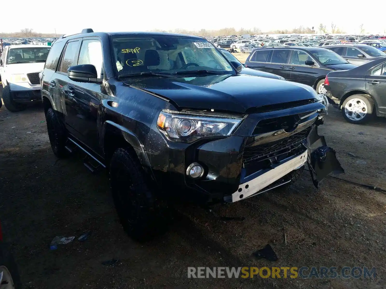 1 Photograph of a damaged car JTEBU5JR2L5790413 TOYOTA 4RUNNER 2020