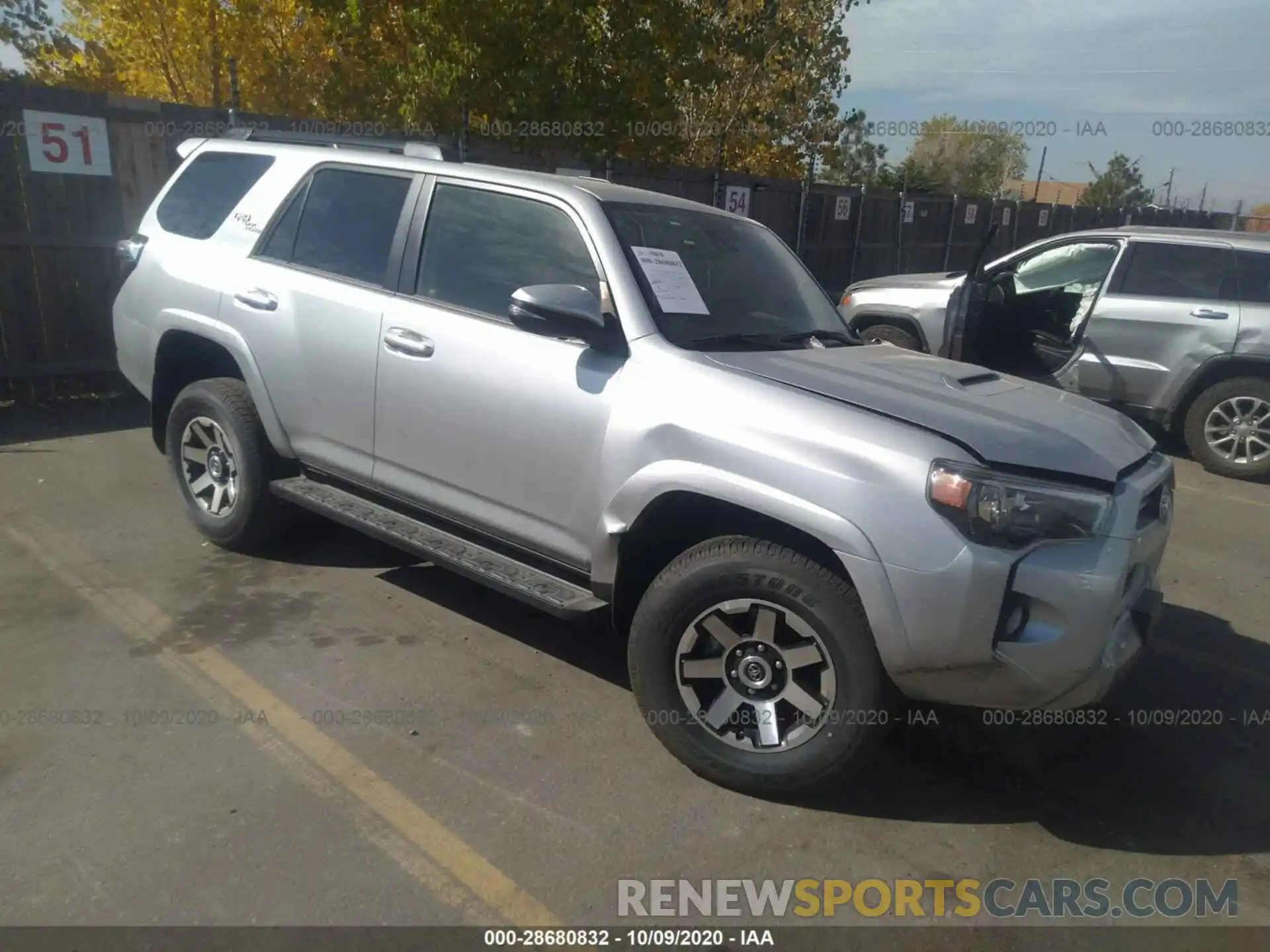 1 Photograph of a damaged car JTEBU5JR2L5796227 TOYOTA 4RUNNER 2020