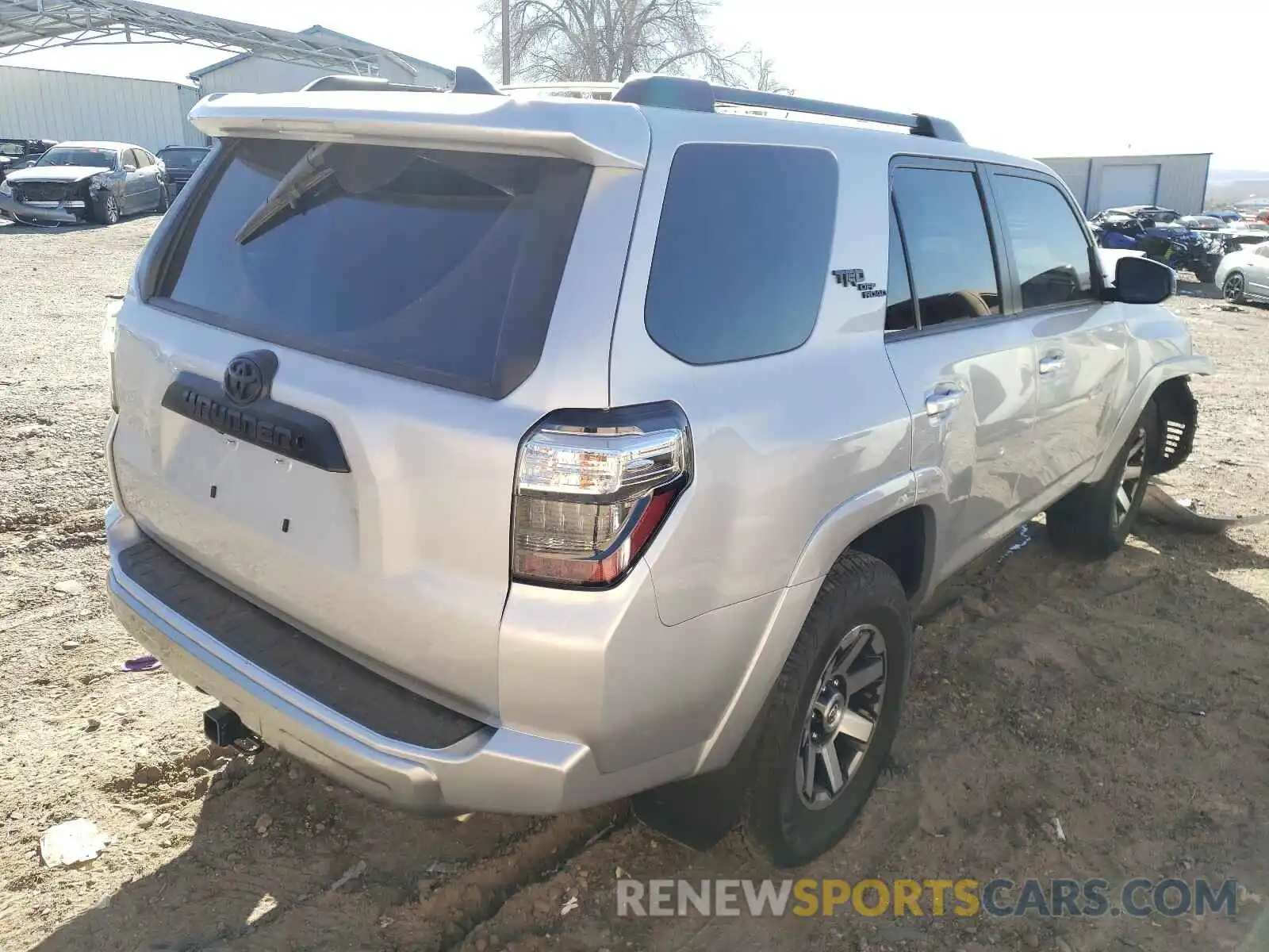 4 Photograph of a damaged car JTEBU5JR2L5797104 TOYOTA 4RUNNER 2020