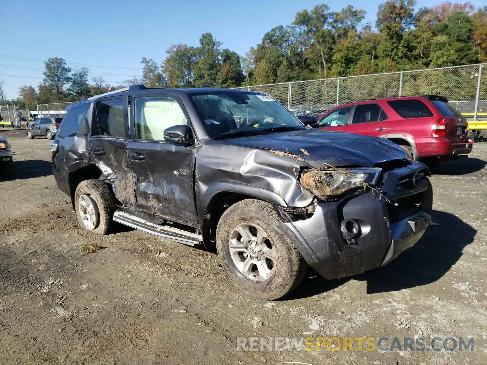 1 Photograph of a damaged car JTEBU5JR2L5797359 TOYOTA 4RUNNER 2020