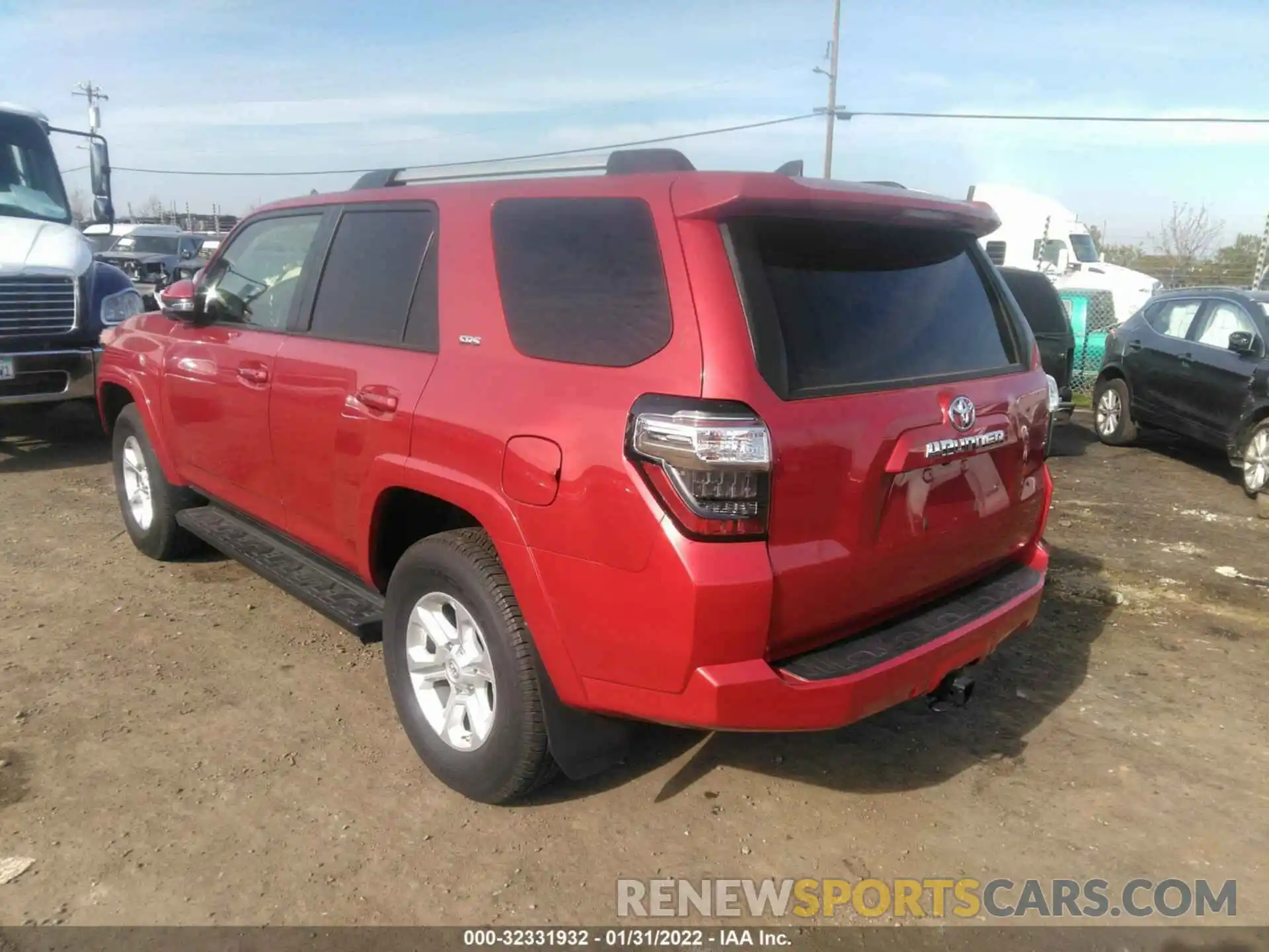 3 Photograph of a damaged car JTEBU5JR2L5798611 TOYOTA 4RUNNER 2020