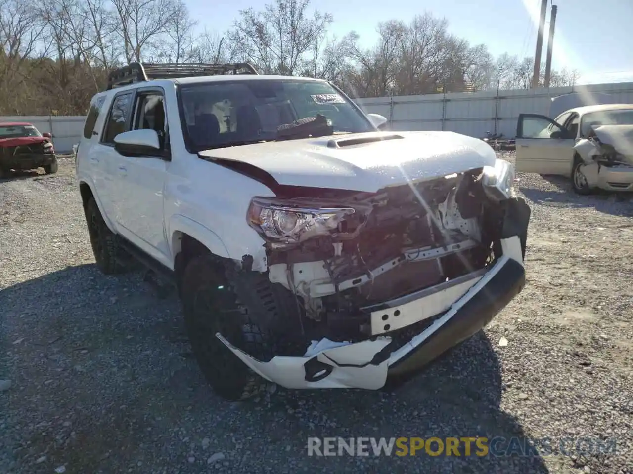 1 Photograph of a damaged car JTEBU5JR2L5804892 TOYOTA 4RUNNER 2020